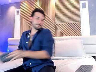 adrian_sith live webcam thumbnail