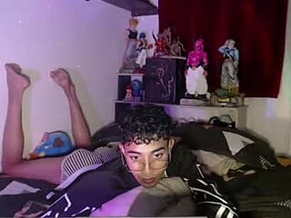 adrian_voss live webcam thumbnail