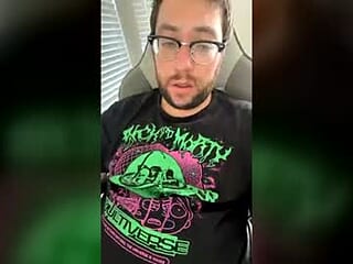 adrianjuarez12 live webcam thumbnail