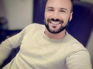 adyyynis live webcam thumbnail
