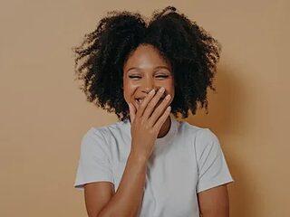 Africanslut2 live webcam thumbnail