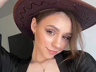 Agnessi__ live webcam thumbnail