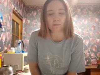 agneslouthen live webcam thumbnail