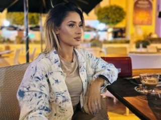 AileenKiss live webcam thumbnail