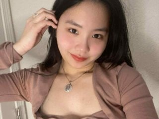 Aimee_Lynnn live webcam thumbnail