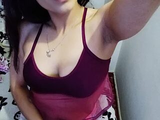 Aisha_09 live webcam thumbnail