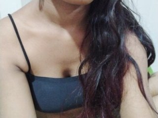 Akanksha789 live webcam thumbnail