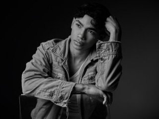 AlanCutee live webcam thumbnail