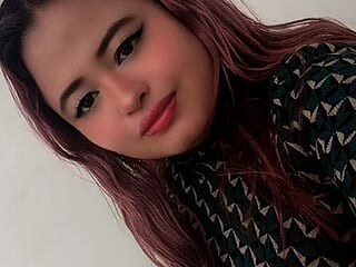 Alana_Petite_ live webcam thumbnail