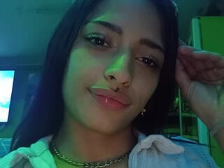 Alana_mendez live webcam thumbnail