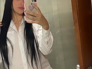 Alanna_atm_ live webcam thumbnail