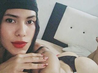 Alannys19 live webcam thumbnail