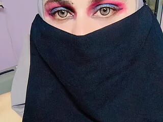Alara_Tanya live webcam thumbnail