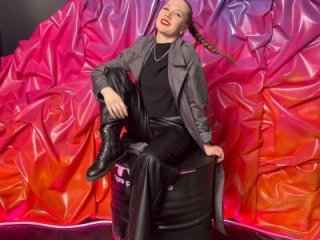 AlbaMesick live webcam thumbnail