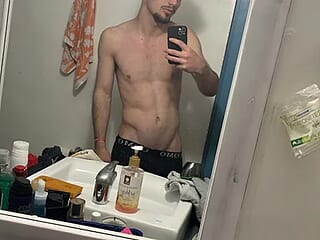 Albert_daddyyy live webcam thumbnail