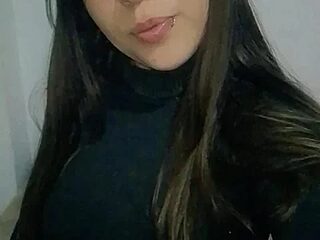 AlessandraPazzi live webcam thumbnail
