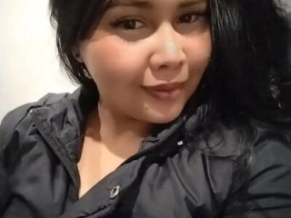 Alessandraa- live webcam thumbnail