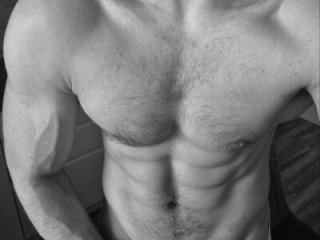 Alex_Brown_ live webcam thumbnail