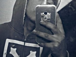Alexander9827 live webcam thumbnail