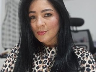 Alexia_Silver22 live webcam thumbnail