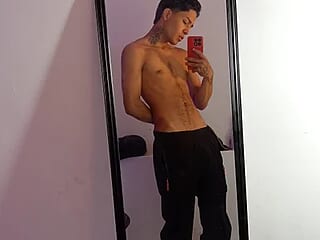 Alexis_daviess live webcam thumbnail