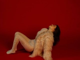 AliceBellamy live webcam thumbnail