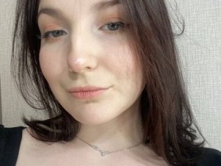 AliceChanel live webcam thumbnail