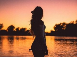 AliceKolltt live webcam thumbnail