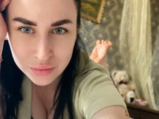 AliceMYs live webcam thumbnail