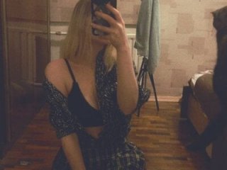 AliceNya_cute live webcam thumbnail