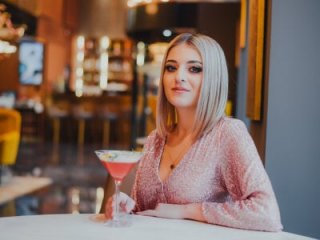 AlicePirs live webcam thumbnail