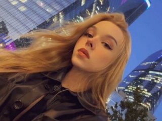 Alice_Davidson live webcam thumbnail