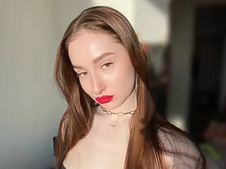 AlisaFoxis live webcam thumbnail