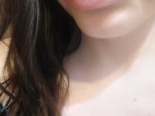 AlisaLowq live webcam thumbnail