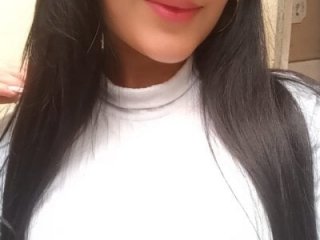 Alisha_99 live webcam thumbnail