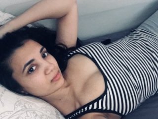 Alissa_bby live webcam thumbnail