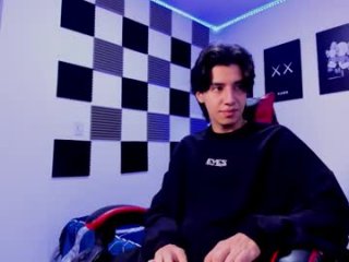 alan_boy01 live webcam thumbnail