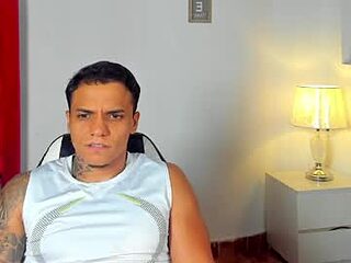 alan_vitori live webcam thumbnail