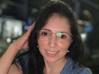 alana_gasparini live webcam thumbnail