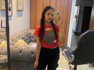 alana_martiins live webcam thumbnail