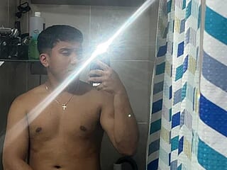 ale_biig live webcam thumbnail