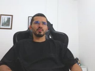 alejandroo_7 live webcam thumbnail