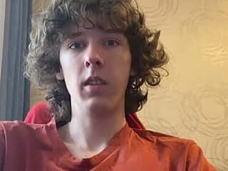 alek_trika live webcam thumbnail