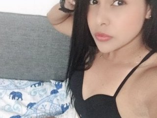 alessandra_wells live webcam thumbnail