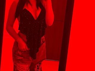 alessialux live webcam thumbnail