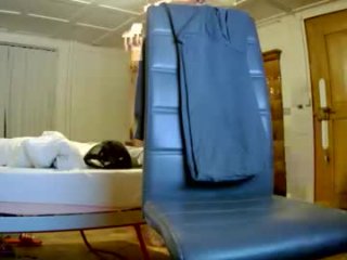 alex196513 live webcam thumbnail