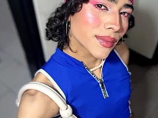 alexa_miller_04 live webcam thumbnail