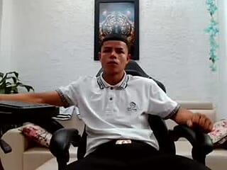 alexander_cr live webcam thumbnail