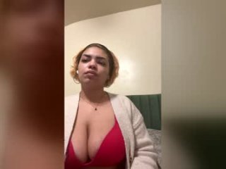 alexanderrsmith32 live webcam thumbnail