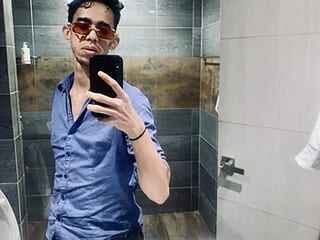 alexandro260 live webcam thumbnail